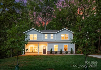 7755 Deer Track Dr, Denver, NC 28037