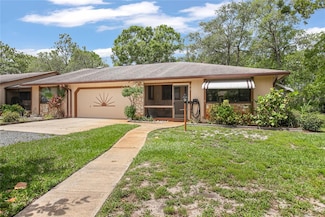 71 Crooked Pine Rd, Port Orange, FL 32128