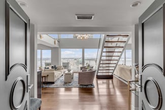 330 Concord St Unit 18F, Charleston, SC 29401