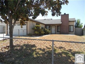 286 Blue Ridge Ln, San Jacinto, CA 92583