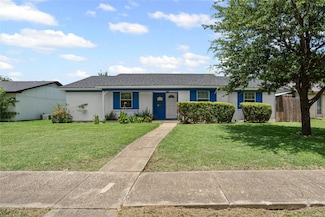 1425 Crockett St, Garland, TX 75042