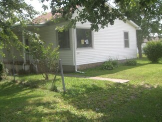 2423 W 9th St, Marion, IN 46953