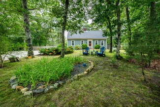 8 Lake Shore Dr, Brewster, MA 02631