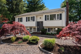 44 Sunset Hill Rd, West Roxbury, MA 02132