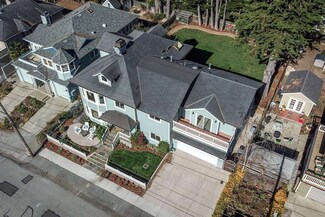 261 Francisco St, Half Moon Bay, CA 94019