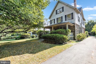 124 Birch Ave, Bala Cynwyd, PA 19004