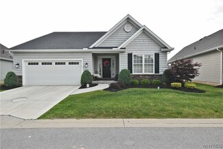 5684 Waterford Ln, Clarence Center, NY 14032