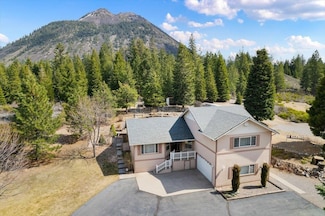 4900 N Old Stage Rd, Mount Shasta, CA 96067