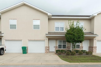 1496 Bentley Cir, Fort Walton Beach, FL 32547