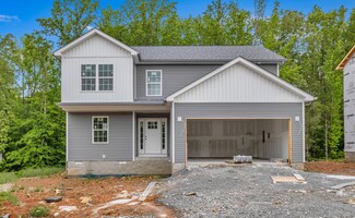 1251 Boulder Pass Rd, Clarksville, TN 37040