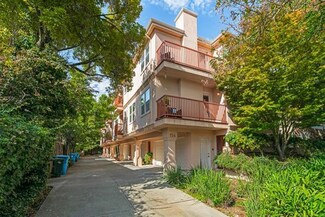 734 Chestnut St Unit 4, San Carlos, CA 94070