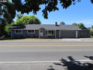 440 N Yamhill St, Carlton, OR 97111