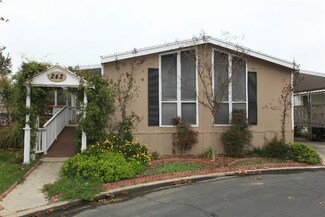 2575 S Willow Ave Unit 242, Fresno, CA 93725