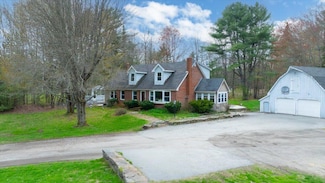 306 Empire Rd, Poland, ME 04274