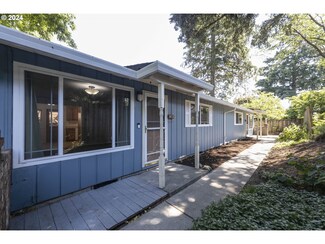 2744-2746 SE 33rd Place, Portland, OR 97202