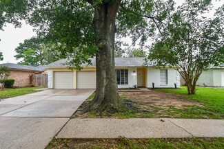 7682 Bubbling Spring Ln, Houston, TX 77086