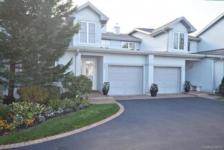 677 Balfour Place Unit 677, Melville, NY 11747