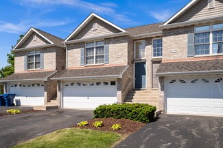 2504 Alpha Ct E, Dekalb, IL 60115