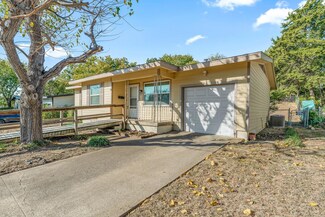 717 Huddleston Dr Unit 1, Grand Prairie, TX 75050