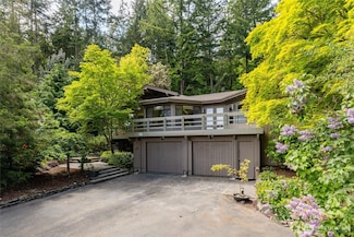 887 Shoshone Dr, La Conner, WA 98257
