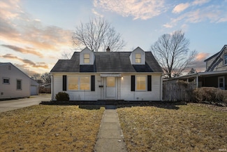 2518 Eisenhower Ave, South Bend, IN 46615