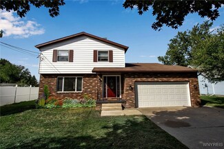 1588 Tuscarora Rd, Niagara Falls, NY 14304