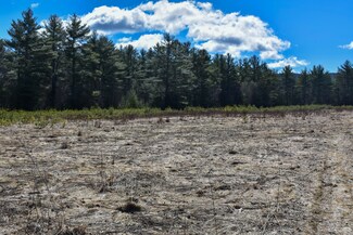 35 Starbird Rd, Sumner, ME 04292
