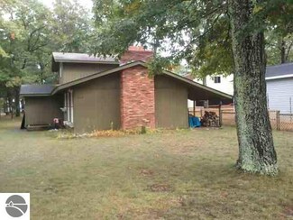 1598 Indian Lake Rd, National City, MI 48748