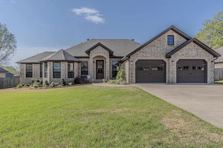 1806 Wedgewood Dr, Paragould, AR 72450
