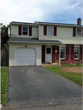 540 Walnut St, Bally, PA 19503