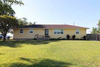 1118 Old 40, Abilene, KS 67410