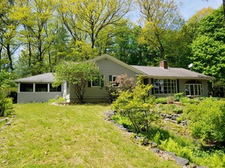 868 State St, Bangor, ME 04401