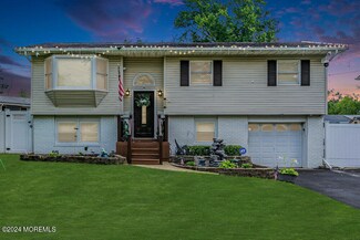 633 Vaughn Ave, Toms River, NJ 08753