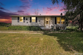 367 N Morrison Rd, West Branch, MI 48661