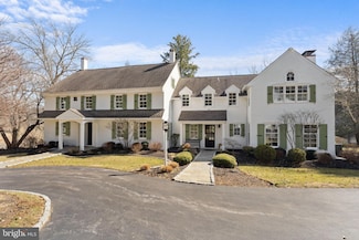2542 White Horse Rd, Berwyn, PA 19312