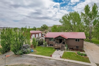 1366 Lane 11 1 2, Lovell, WY 82431