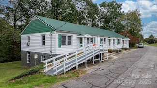 720 A-C Harris Ave NW, Valdese, NC 28590