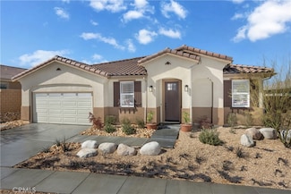13739 Mesa View Dr, Victorville, CA 92392