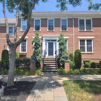 148 Burnet Crescent, Robbinsville, NJ 08691