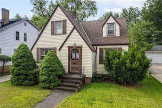 1749 Saratoga Ave, Cleveland, OH 44109