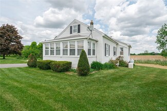 2271 Connors Rd, Baldwinsville, NY 13027