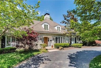6532 Belinder Ave, Mission Hills, KS 66208