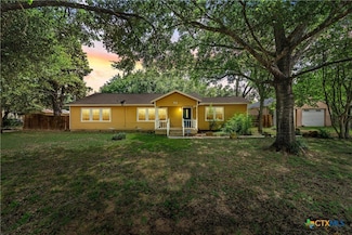 703 N Wilcox St, Rockdale, TX 76567