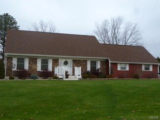 27 Black Ave E, Vernon, NY 13476