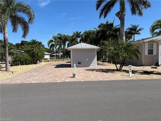 10071 Willowood Dr, Fort Myers, FL 33905