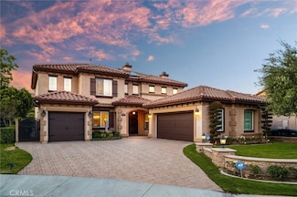 2583 N Skytop Ct, Orange, CA 92867
