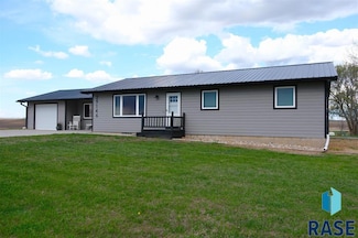 29146 U S 81, Menno, SD 57045