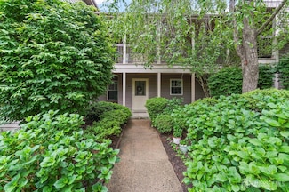 123 Concordia Cir Unit G, Monroe Township, NJ 08831