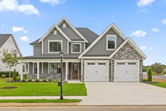 7944 Vervena Dr, Ooltewah, TN 37363