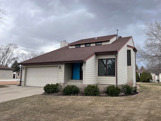 2203 14th Ave SE, Aberdeen, SD 57401